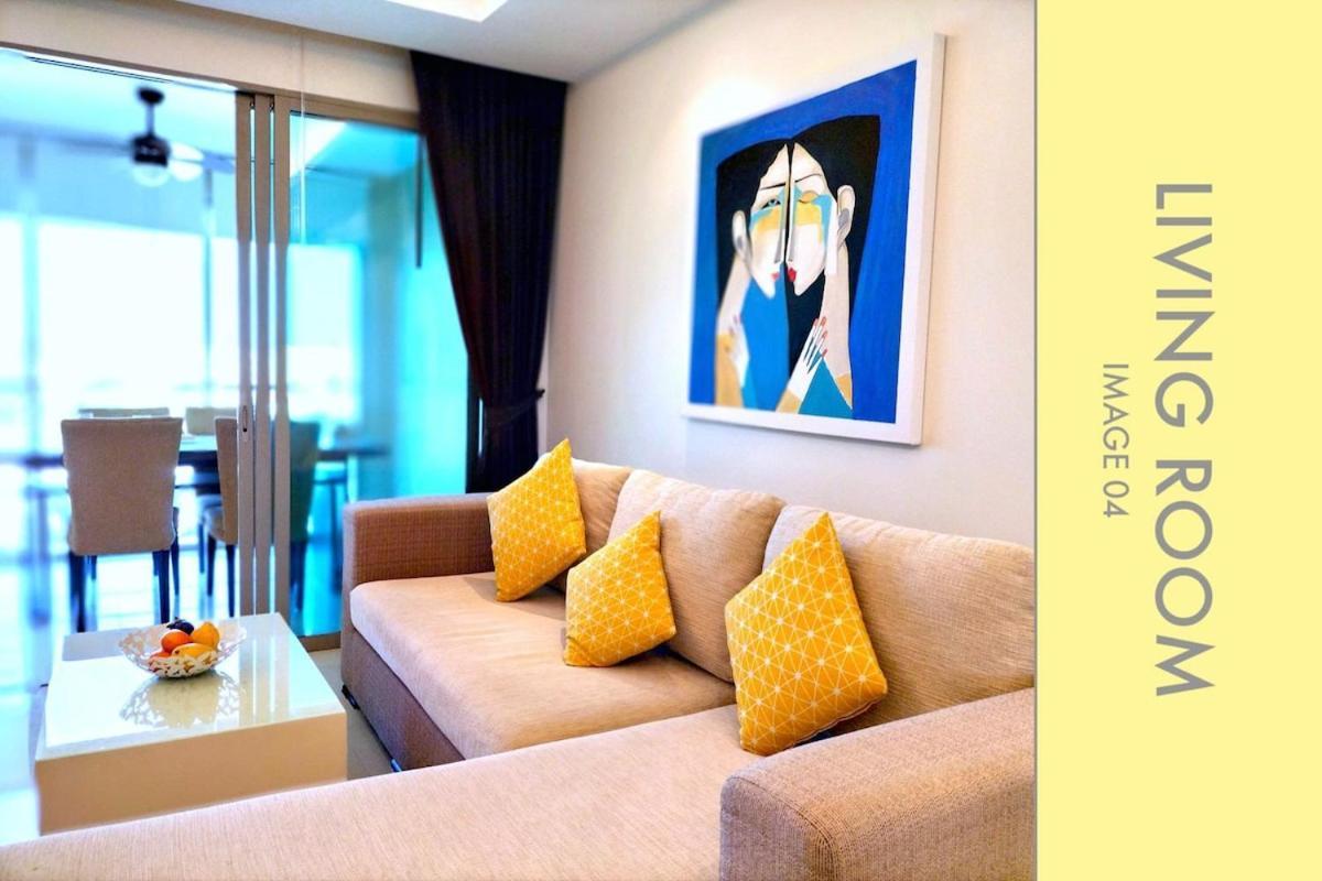 Modern 2-Bedroom Condo In Kamala Near The Beach Bagian luar foto