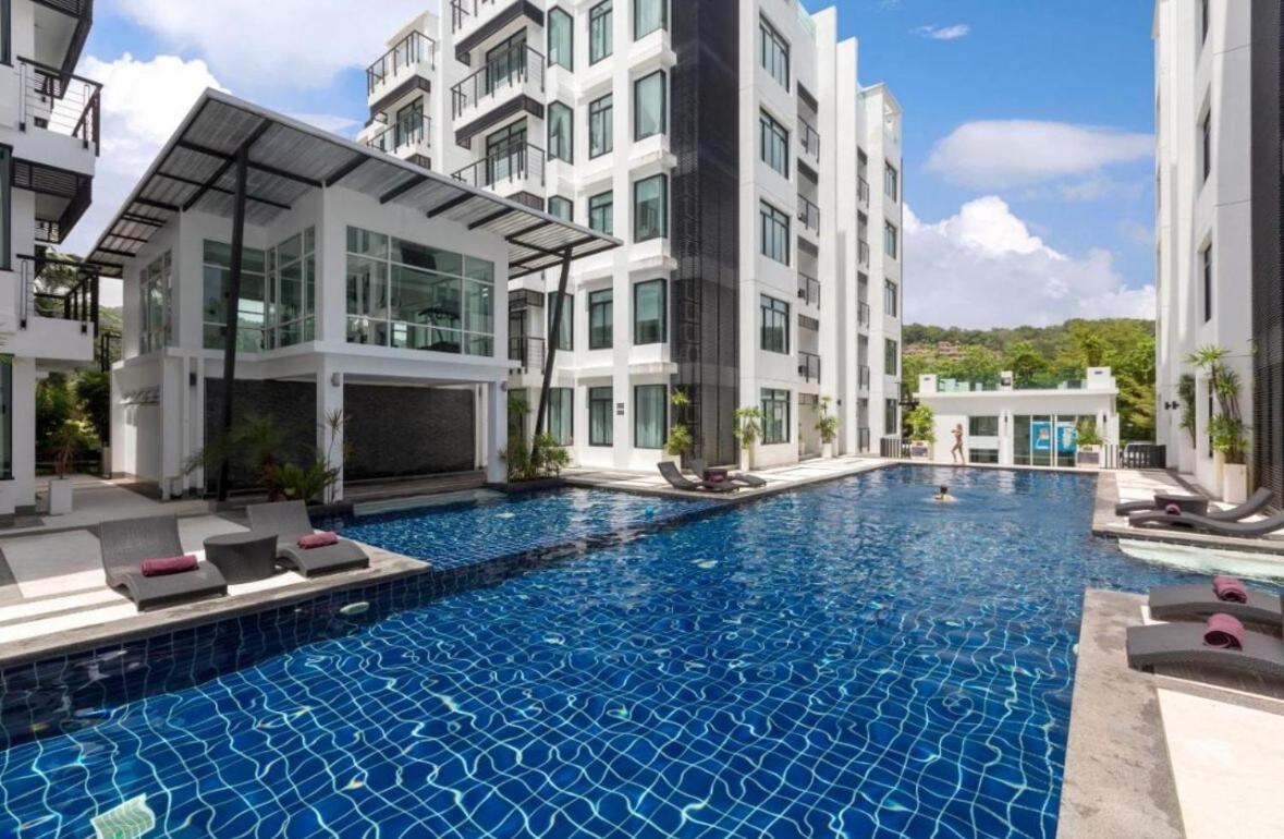 Modern 2-Bedroom Condo In Kamala Near The Beach Bagian luar foto